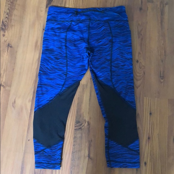 New - Unworn Lululemon leggings - size 8 - Picture 2 of 2